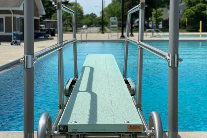 Fermeture de cinquante piscines en Espagne à cause d'excréments découverts dans l'eau
