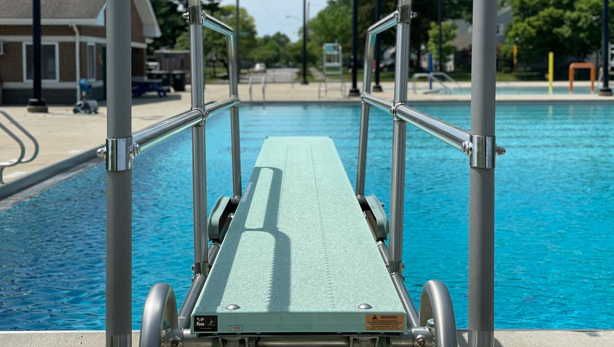 Fermeture de cinquante piscines en Espagne à cause d'excréments découverts dans l'eau