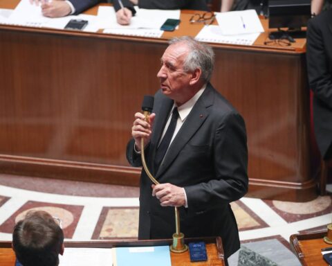 François Bayrou face à un vote de confiance à l'Assemblée nationale le 8 septembre