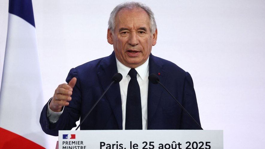 François Bayrou promet des efforts spécifiques aux grandes fortunes avant le vote de confiance