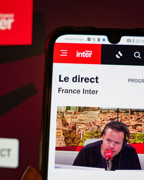 Grève illimitée perturbe la rentrée de France Inter avec plages musicales de 45 minutes