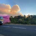 Incendie dans l’Aude : le méga feu perd de l’intensité mais progresse encore