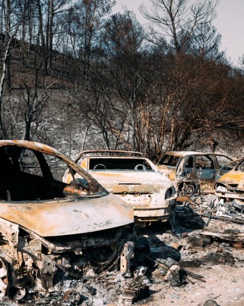 Incendie dévastateur dans l’Aude : enquête sur une origine criminelle possible