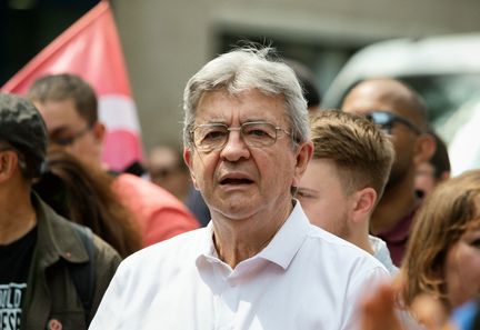 Jean-Luc Mélenchon demande la censure de François Bayrou et soutient le mouvement de blocage du 10 septembre