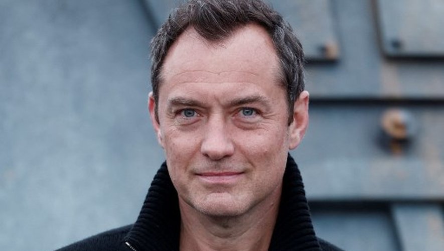 Jude Law incarne Vladimir Poutine dans le film d'Olivier Assayas présenté à la Mostra de Venise