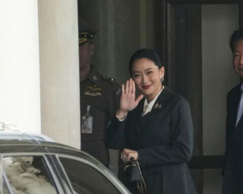 La cour thaïlandaise évince à nouveau la Première ministre Paetongtarn Shinawatra