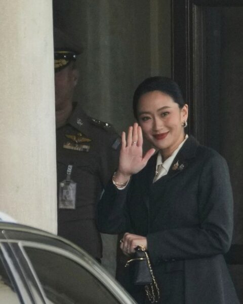 La cour thaïlandaise évince à nouveau la Première ministre Paetongtarn Shinawatra