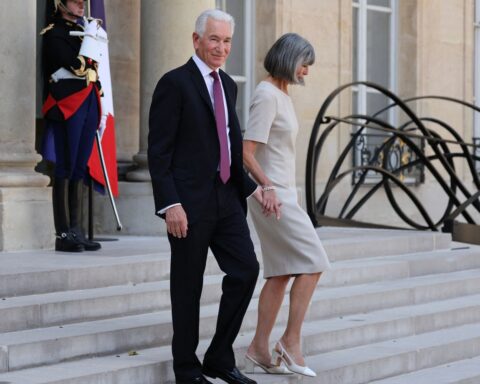 La France convoque l'ambassadeur américain après des critiques inacceptables envers Macron