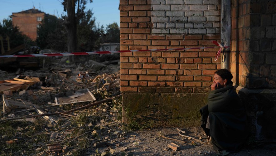 Le bilan des frappes russes sur Kiev s'alourdit à 19 morts, dont 4 enfants