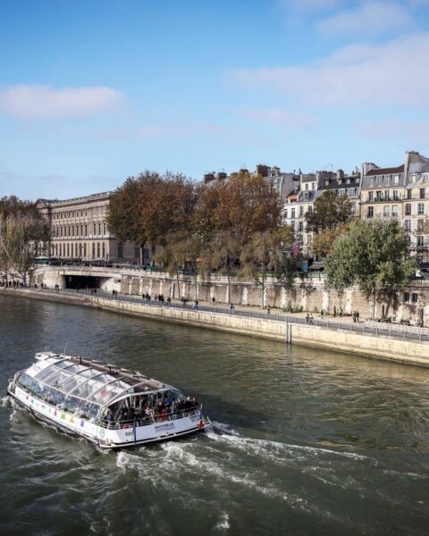 Le Conseil constitutionnel approuve le nouveau système électoral pour Paris, Lyon et Marseille.