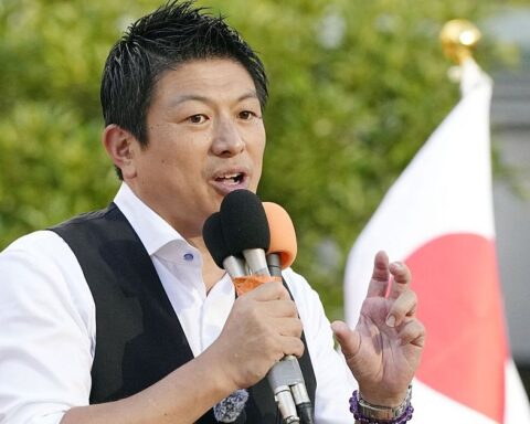 Le Japon entre dans une ère populiste avec la montée de Sanseitō et des défis pour le LDP