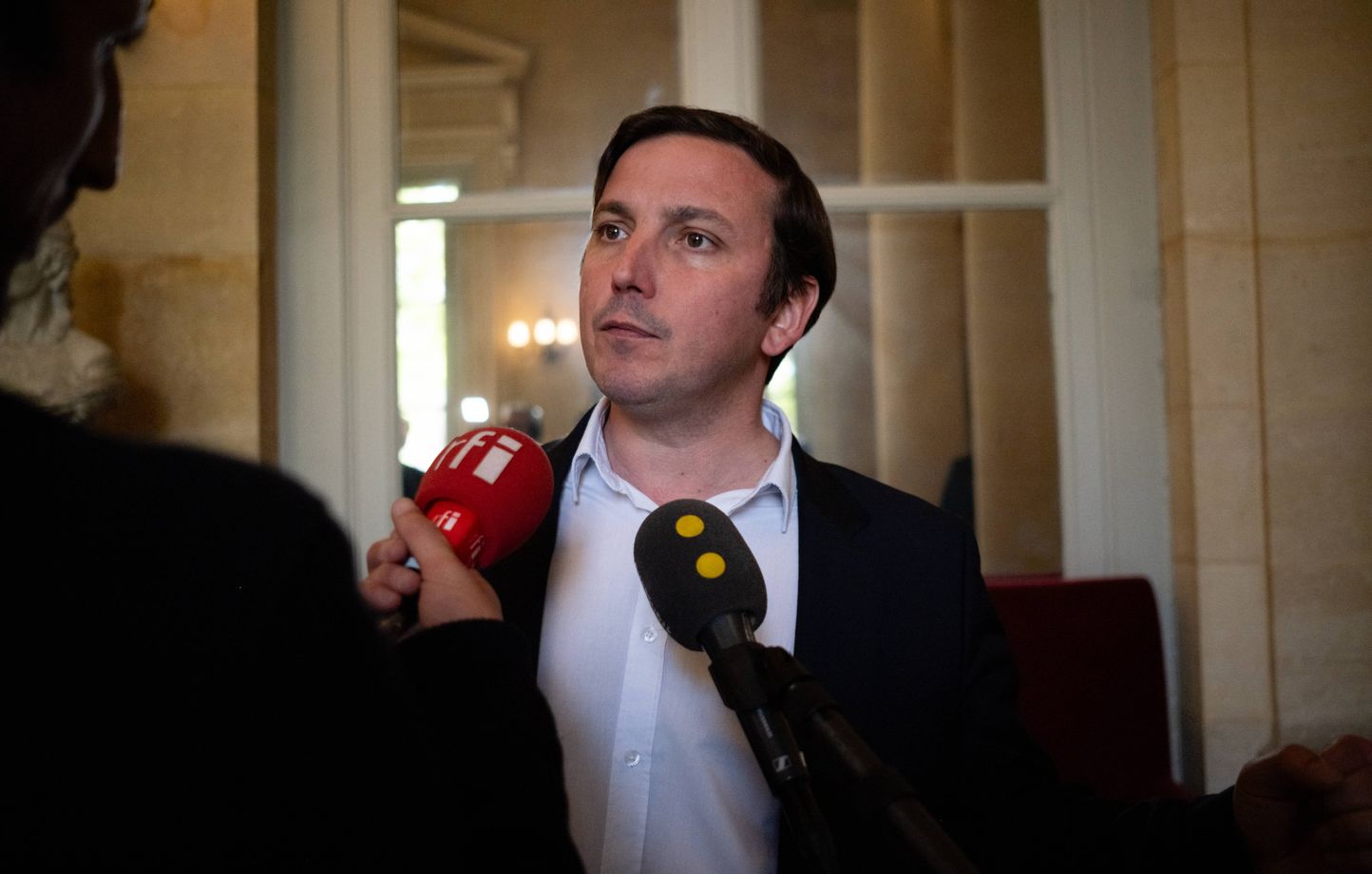 Le préfet du Val-d’Oise porte plainte contre Aurélien Taché après ses accusations sur la police