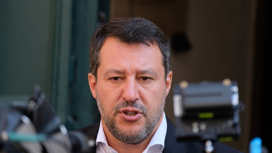 Le vice-Premier ministre italien Matteo Salvini critique Emmanuel Macron sur l'envoi de troupes en Ukraine