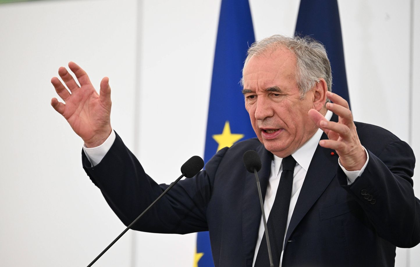 Les oppositions restent sceptiques face aux propositions de François Bayrou pour le budget 2026