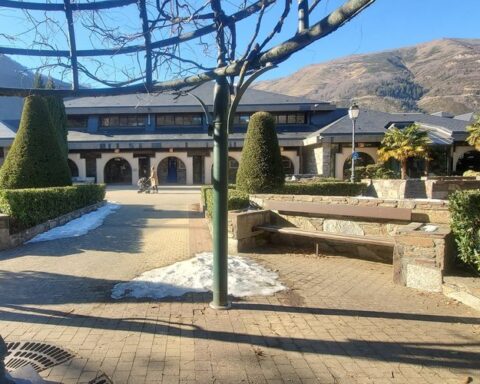 Les thermes des Pyrénées à travers les siècles : Saint-Lary-Soulan, la plus récente des stations thermales.