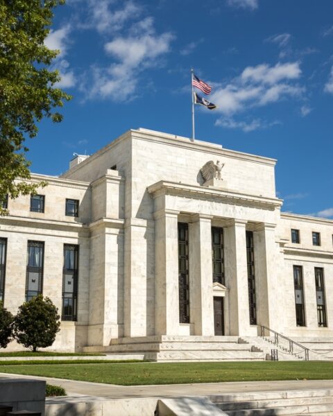 Lisa Cook licenciée par Donald Trump : l'avenir de l'indépendance de la FED menacé