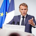 Macron affirme qu'il exercera son mandat jusqu'à la fin malgré la crise