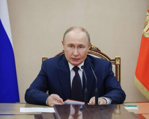 Moscou et Washington se rencontrent en Alaska pour discuter de la guerre en Ukraine