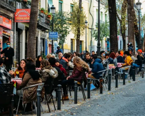 Paris : des riverains s'associent pour financer l'acquisition de leur maison idéale à hauteur de 600 000 €