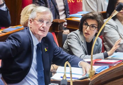 Rachida Dati investie par Les Républicains pour les municipales à Paris, prend ses distances avec Michel Barnier