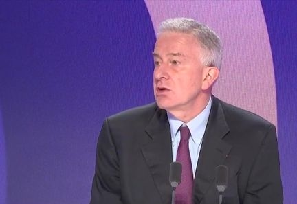 Relations franco-algériennes : Nicolas Tenzer, expert en questions géopolitiques, dénonce une volonté claire d'Alger.