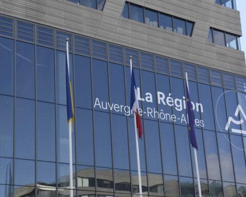 Sondage Ifop : plus de deux tiers des Français favorables à une décentralisation accrue