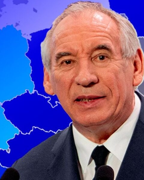 Sur son podcast, Bayrou plaide pour l'élimination des jours fériés.