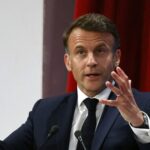 Tensions entre la France et l'Algérie : Emmanuel Macron appelle le gouvernement à agir avec davantage de fermeté et de détermination face à la situation.