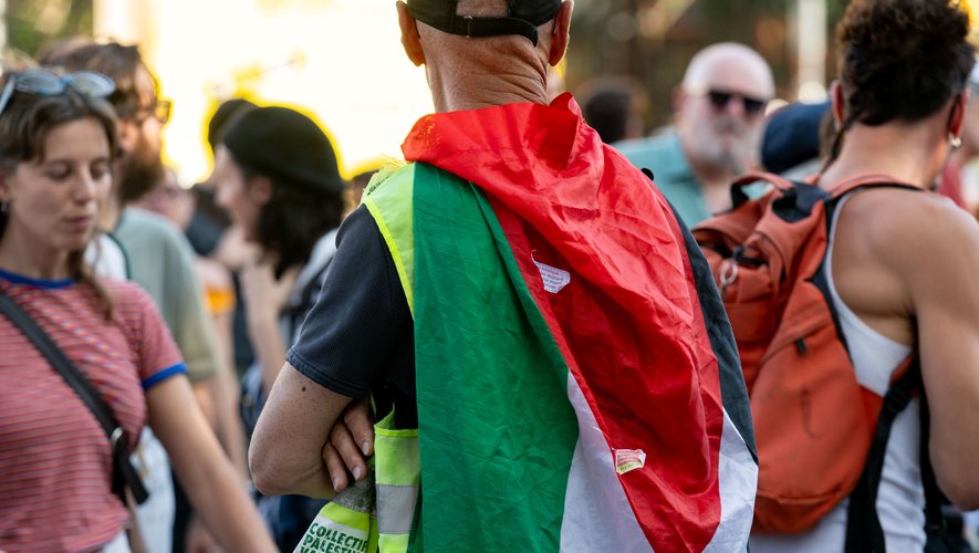 Trois cent soixante-cinq militants de Palestine Action, qualifié de groupe terroriste par le gouvernement britannique, arrêtés à Londres.