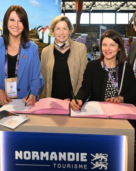 Un contrat cadre pour promouvoir la Normandie auprès des touristes internationaux