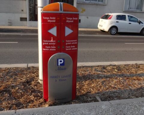 Un retraité remporte un procès contre une contravention de 1 pound après cinq ans de bataille judiciaire