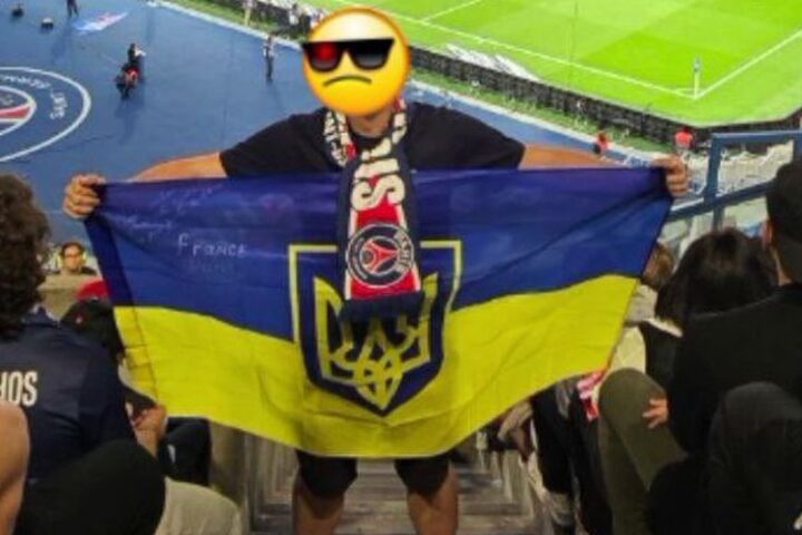 Un supporter ukrainien évincé du Parc des Princes après avoir brandi un drapeau national