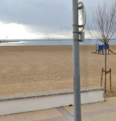 Une touriste française de 79 ans décède en se baignant à Rosas, en Espagne