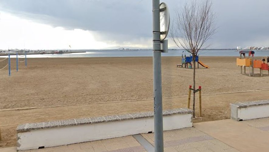 Une touriste française de 79 ans décède en se baignant à Rosas, en Espagne