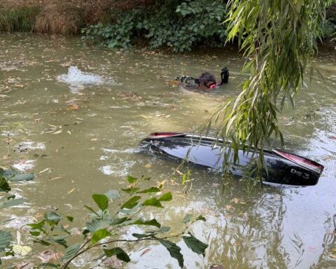 Une voiture plonge dans la rivière, deux femmes de 78 et 80 ans sauvées in extremis.