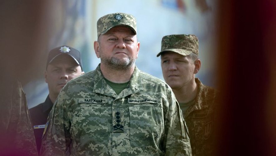 Valeri Zaloujny : ambassadeur et ancien commandant militaire, potentiel successeur de Zelensky en Ukraine