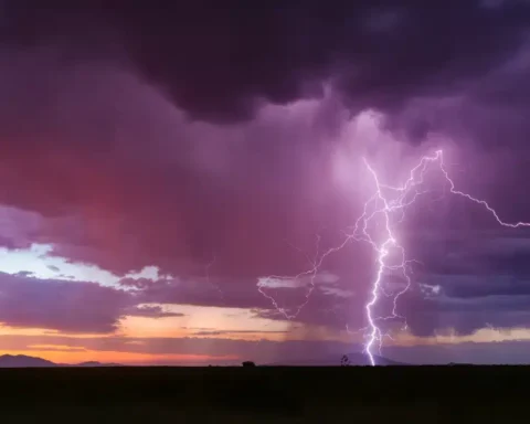 Vigilance orange : des orages violents, de la grêle et des pluies torrentielles attendus la semaine prochaine.