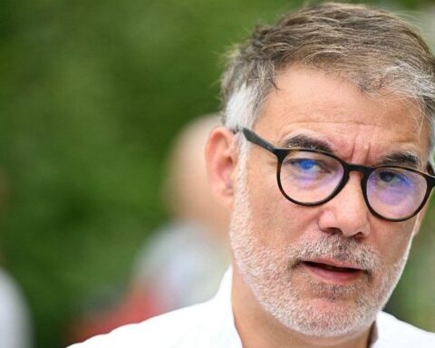Vote de confiance : le PS se prépare à l'après-Bayrou lors de ses universités d'été à Blois