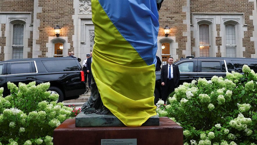 Zelensky ouvert à des élections démocratiques en Ukraine après la fin de la guerre avec la Russie