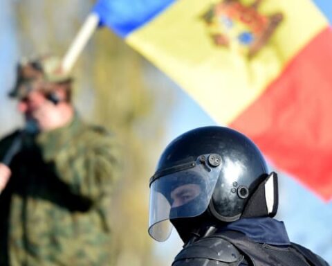 La police moldave mène 250 perquisitions pour contrer une tentative de déstabilisation liée à la Russie