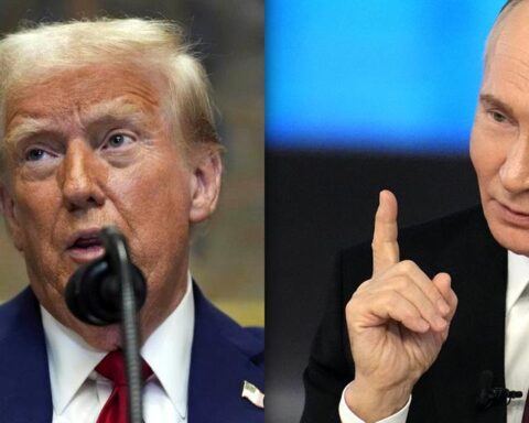 Le Kremlin pousse pour une normalisation des relations avec Washington malgré la guerre