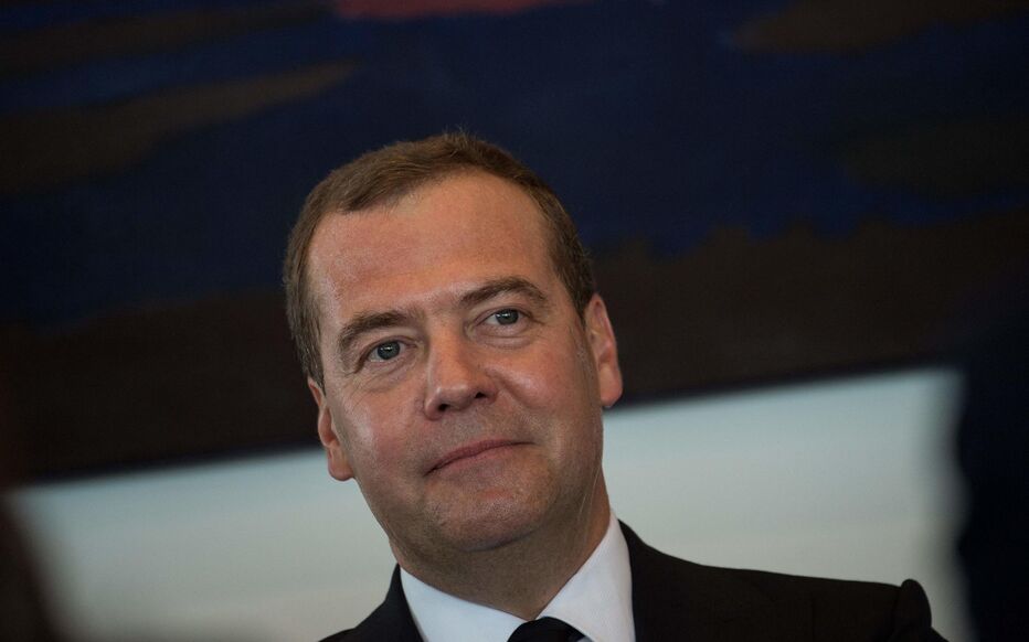 Medvedev accuse la Finlande de préparer une agression contre la Russie