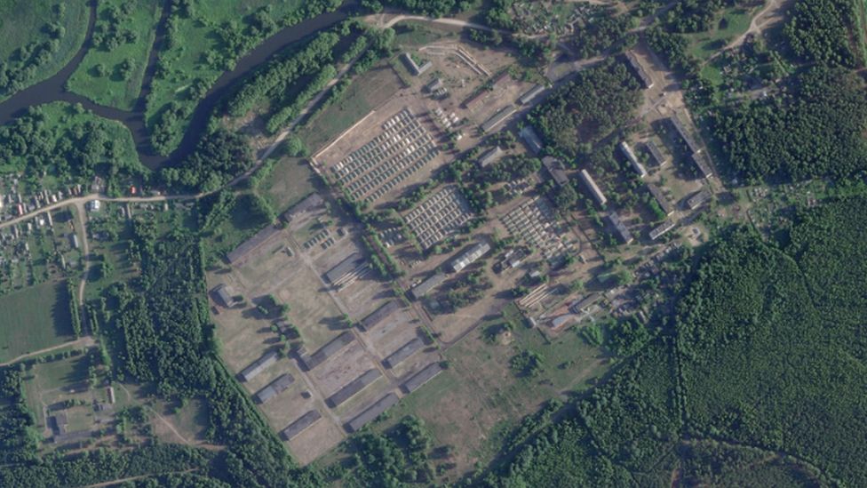 Une base militaire secrète en construction près de Minsk