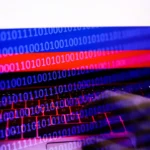 Washington met une prime de 10 millions de dollars pour trois hackers russes