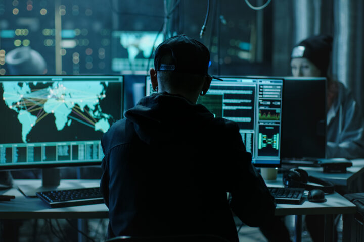 attaque DDoS massive ciblant les institutions finlandaises