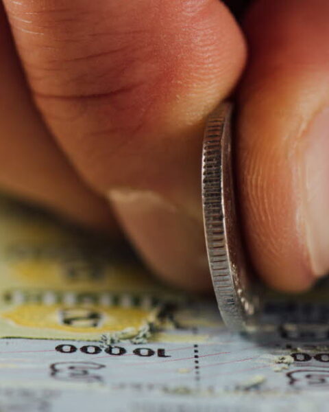 Augmentation des jeux d’argent chez les jeunes liée à un risque accru de suicide en France