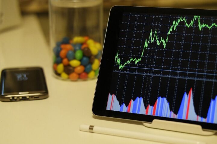 Bakkt relance sa stratégie avec un objectif de prix à 13 $ selon Benchmark