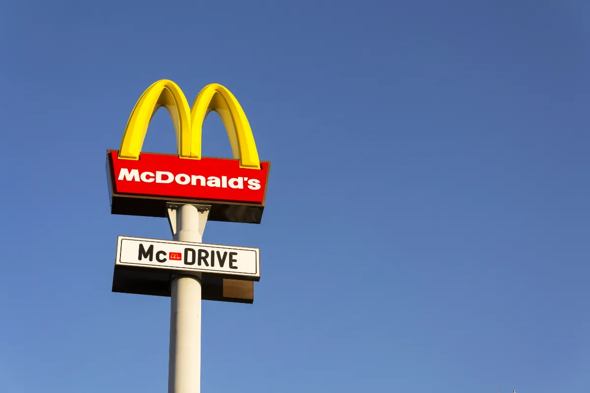 Boycott des États-Unis : comprendre pourquoi il est plus facile de renoncer à McDonald's qu'à l'iPhone.