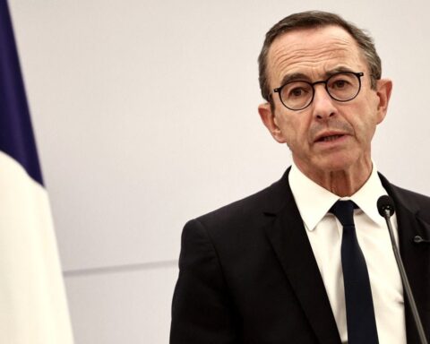 Bruno Retailleau menace de quitter le ministère de l'Intérieur si la politique devient confuse
