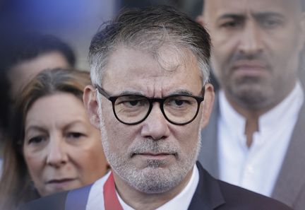Budget 2026 : le PS critique le refus de Sébastien Lecornu sur la taxe Zucman et l'ISF